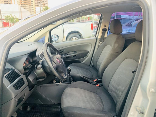 Punto Attractive 1.4 Fire Flex 8v 5p