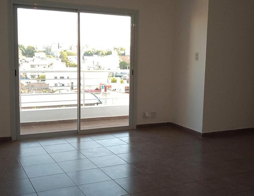 Vendo Departamento En Alberdi. Un Dormitorio