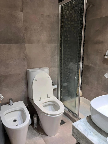 Departamento Remodelado A Nuevo, Impecable, 3 Amb, Olivos Golf