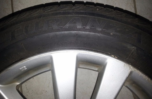 Pneu Brigestone Turanza 205 - 55 - 16 X (Usado)