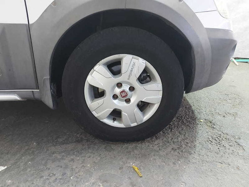 Imagem 8 de 9 de Fiat Idea Adventure Financia Sem Entrada