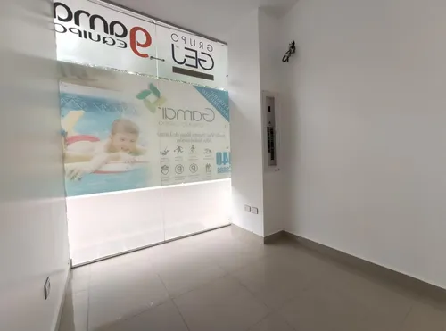 Local En Arriendo En Govika. Cod A25851