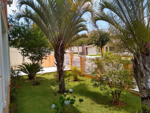 Imagem 4 de 24 de Magnifica Mansão 4 Suítes 1 Master Hidro Piscina X Permuta Parcial E/ou Financia Direto