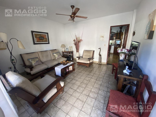 Imagen 10 de 18 de Venta Duplex Ph Haedo