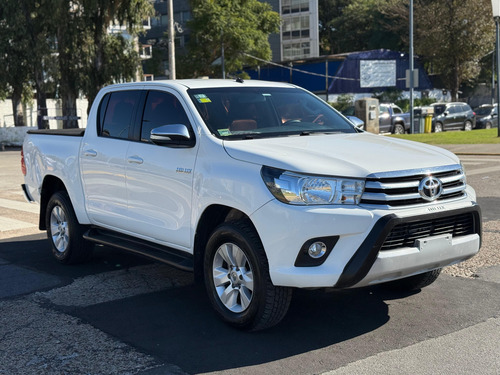 Toyota Hilux Pick-Up 2.8 Cd Srv 177cv 4x2