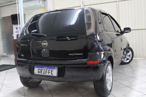 Imagem 4 de 10 de Chevrolet Corsa Hatch Corsa Hat. Maxx 1.4 8v Econoflex 5p F