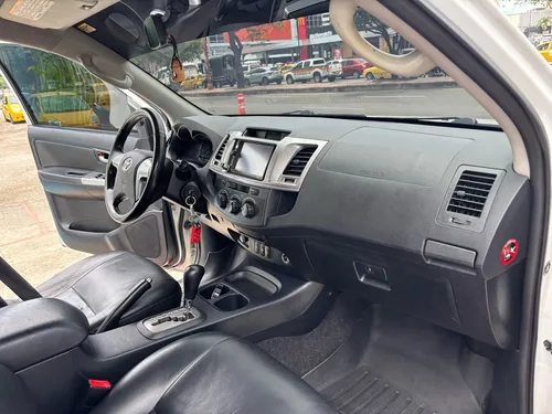 Toyota Fortuner Sr5 2.7 4x2 At