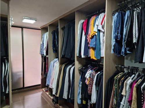 Apartamento En Venta Poblado Alejandría