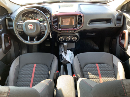 Imagem 9 de 9 de Fiat Toro Freedom 1.8 Cinza 2020