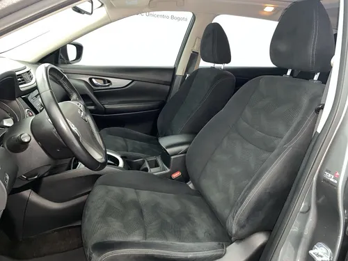 Nissan X-Trail T32 ADVANCE AT 2.5 4X2