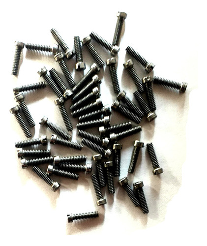 Mini Tornillo De Metal Para Hobbies Y Relojería X50