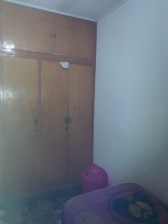 Imagen 8 de 12 de Vendo Casa 4 Dormitorios En Calle El Pino Amplio Terreno