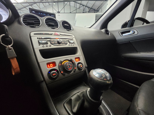 Peugeot 408 Allure Plus 2012