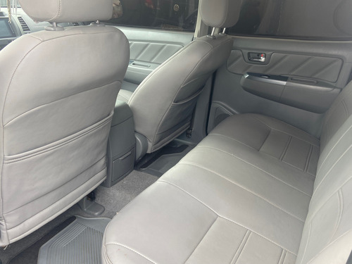 Toyota Hilux 3.0 Srv Cab. Dupla 4x4 Aut. 4p