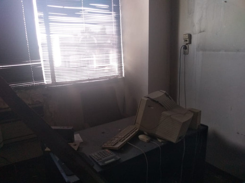 Oficina En Venta, Avellaneda