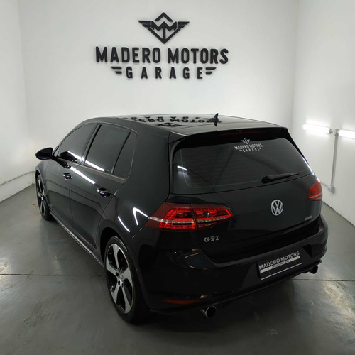 Imagen 3 de 15 de Volkswagen Golf 2017 2.0 Gti Tsi App Connect + Cuero 2017