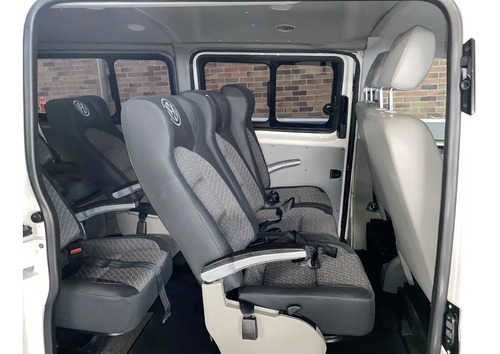 Imagen 16 de 25 de Volkswagen Transporter T-5 Gp