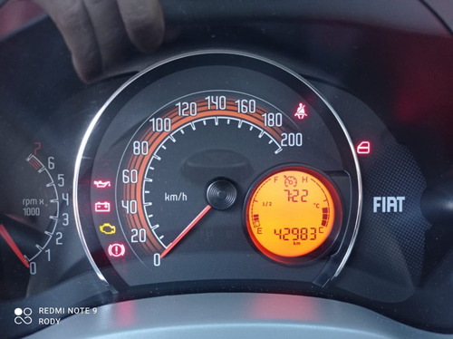 Imagem 9 de 14 de Fiorino Bau 2018 C/ Kit Gaz Muito Top.