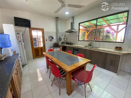 Parcela En Venta En Curacaví 2 Casas Independientes 6120m2