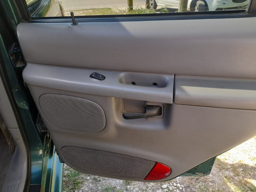 Ford Explorer XLT AT 4X2 4.0 V6