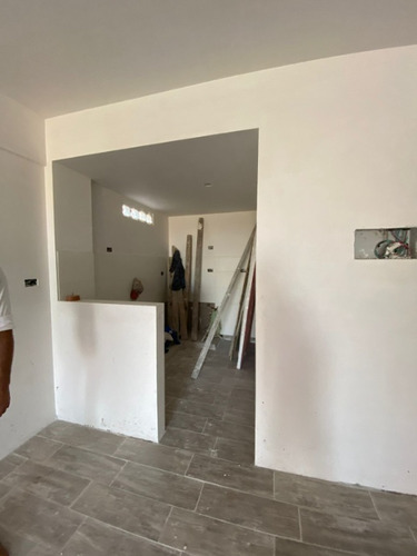 Monoambiente En Venta En Flores