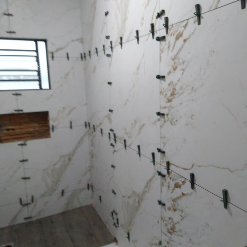 Imagem 3 de 5 de Assentamento De Porcelanato