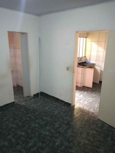 Imagem 4 de 8 de Casa Para Locação Em São Paulo, Santo Eduardo, 2 Dormitórios, 1 Banheiro, 1 Vaga - Cs425_1-1951689