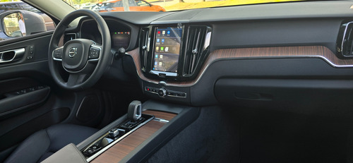 Volvo Xc60 Recharge 2.0 T8 Plus At Awd