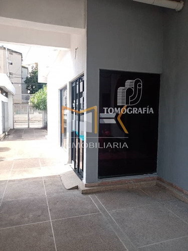Imagen 16 de 18 de Mk Inmobiliaria Vende Consultorio Médico Mas 6 Acciones En La Policlínica San Juan, San Juan De Los Morros