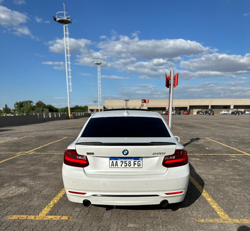 BMW Serie 2 2.0 220i Sport Line 184cv