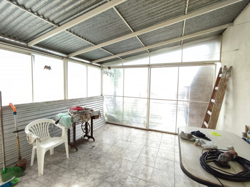 Casa 3 Ambientes En José C. Paz, Apta Crédito, Con Cochera, Entre Domingo Faustino Sarmiento Y A 50mt De Av. Pte. J. D. Perón A 200 Mts De Pueyrredón