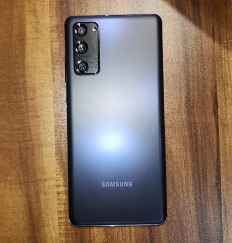 Celular Samsung Galaxy S20 Fe 5g 128gb + 6gb Ram 120 Hz Azul (Usado)