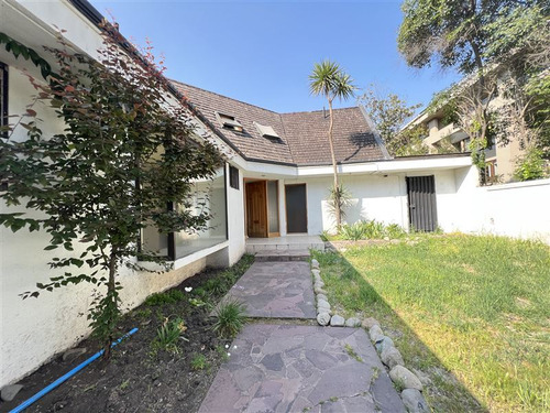 Oportunidad ! Casa En Venta Dehesa Central. Lo Barnechea