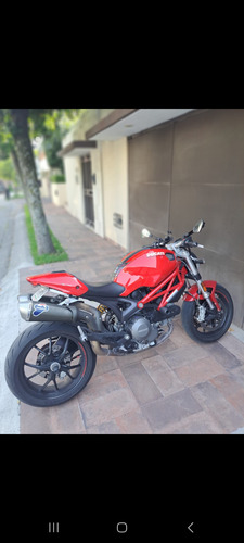 Ducati Monster 796