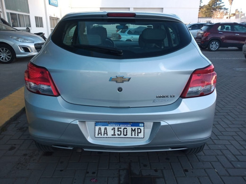 Imagen 6 de 15 de Chevrolet Onix 1.4 Lt