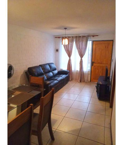 Venta De Hermosa Casa En Valle Grande. Mossaa