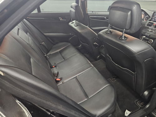 Mercedes-Benz 180-D Mercedes-Benz C 180 CGI Kompressor Classic 1.6 16V Aut.