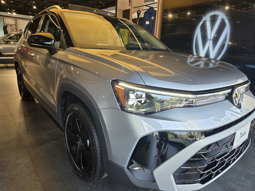 Volkswagen Taos 1.4 Tsi Highline At
