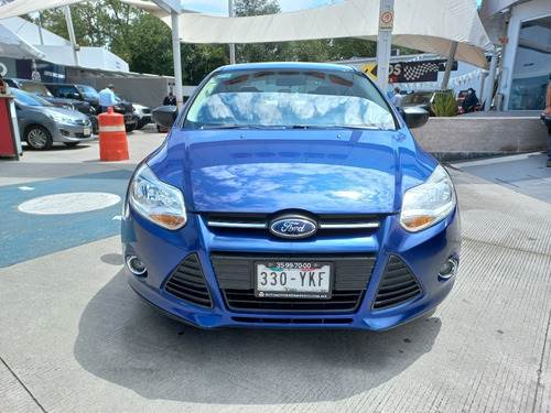 Imagen 3 de 14 de Ford Focus Se At 2012