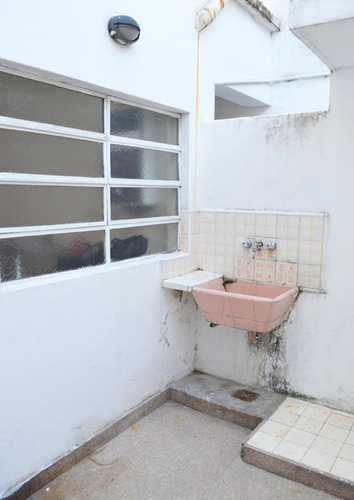 Imagen 18 de 26 de -venta- Ph 3amb + Patio. Frente A La Plaza En Parque Chass