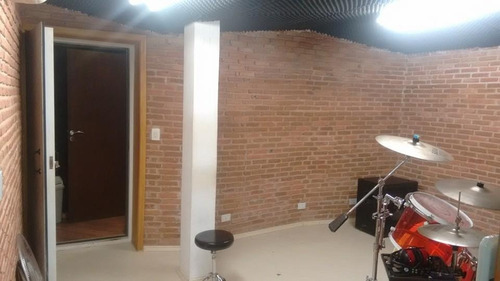 Imagem 1 de 14 de Sobrado-estudio Profissional-2 Dorm (suite E Closet)ref:03