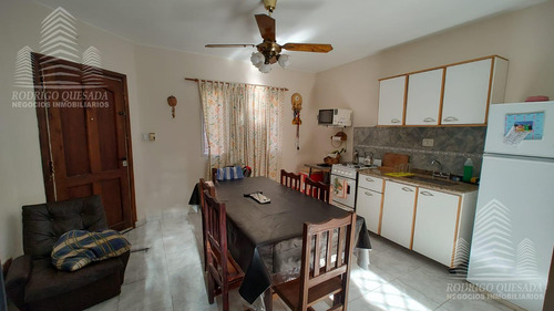 Dúplex De 2 Dormitorios C/ Cochera En Costa Azul.