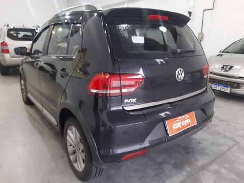 Imagem 5 de 10 de Volkswagen Fox 1.0 2016