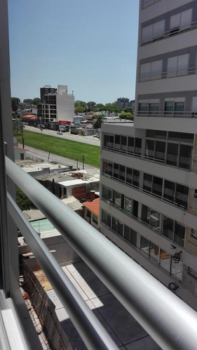 Imagen 17 de 19 de Departamento - Venta Con Renta -malvin- 2 Dormitorios