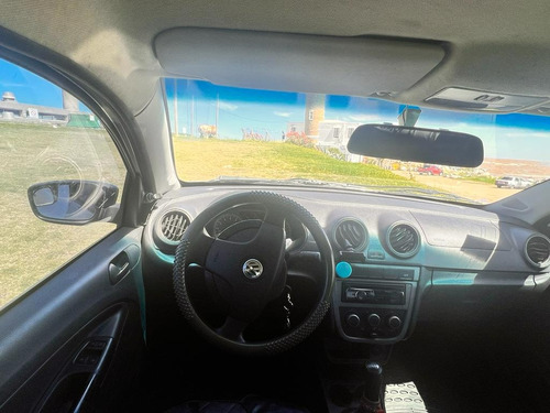 Volkswagen Gol Sedan 1.6 Comfortline 101cv