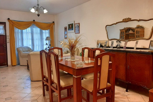 Venta Castelar Duplex Ph 3 Ambientes Jardin