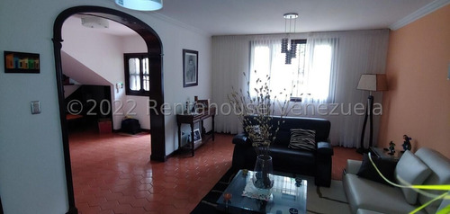 Imagen 2 de 13 de Casa En Venta En El Cafetal 22-18439 Caro Fermoso 0424-2083128