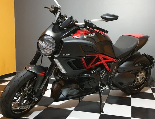Ducati Diavel 1200