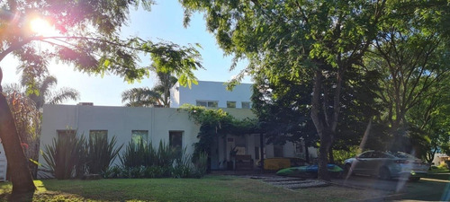 Excelente Casa - Santa Clara - Tigre