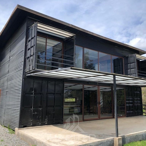 Casa En Venta De 5d 3b En Colbún, Sector Los Canelos.